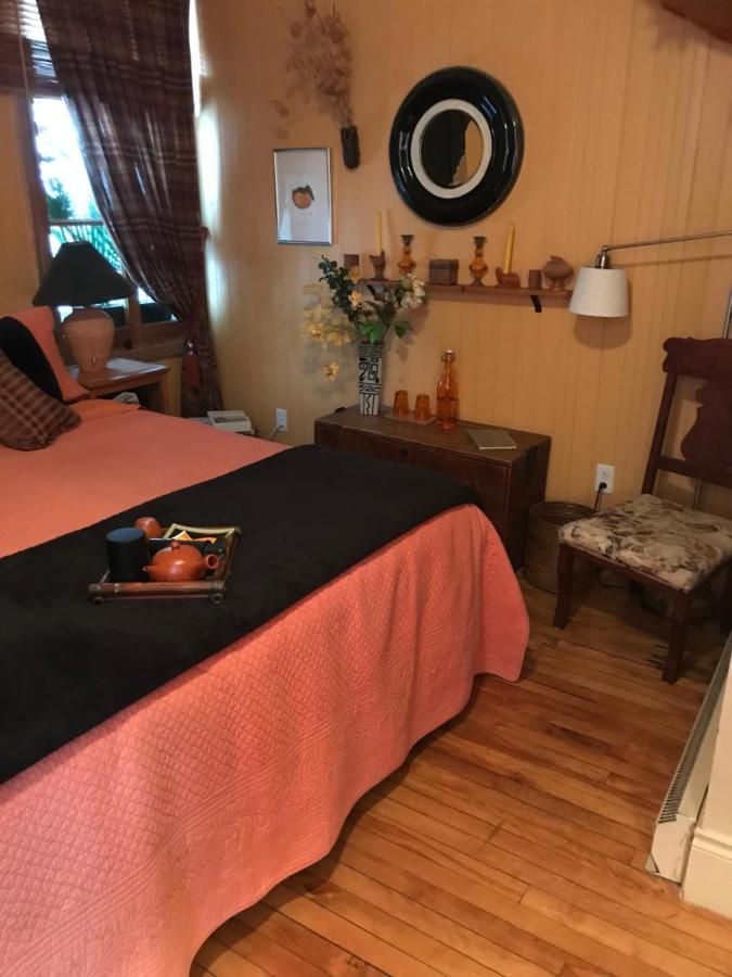 Gite Au Toit Bleu Bed & Breakfast Sainte-Famille Dış mekan fotoğraf
