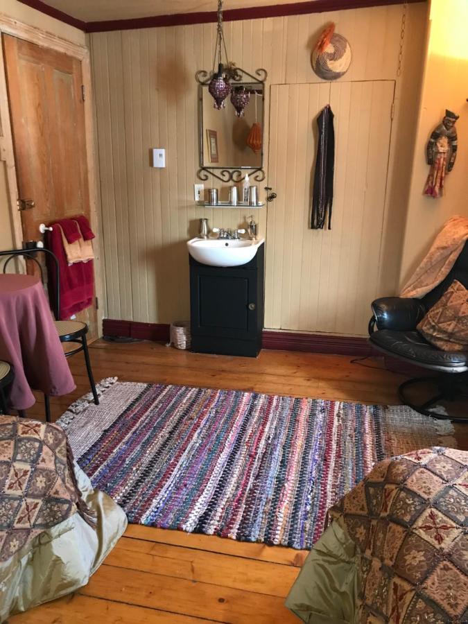 Gite Au Toit Bleu Bed & Breakfast Sainte-Famille Dış mekan fotoğraf